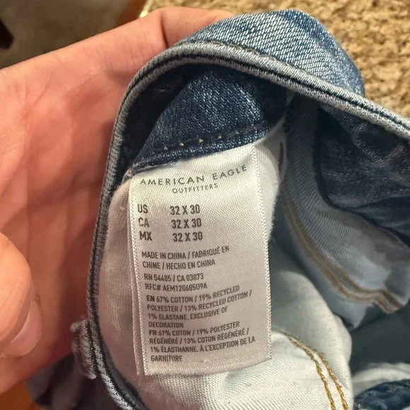 American Eagle Outfitters Blue AirFlex+ Jeans - Picture 3 of 5